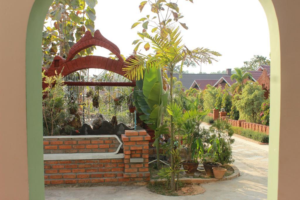 New May Haw Nann Villa Nyaung Shwe Eksteriør bilde
